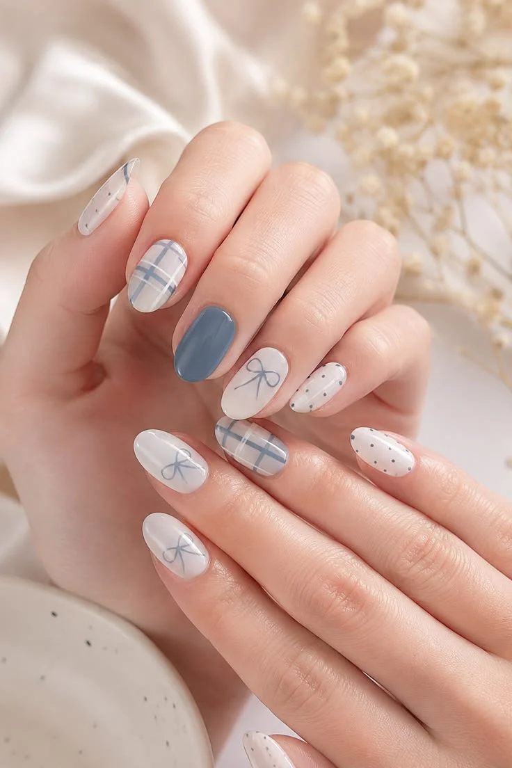 mẫu móng tay đẹp nhẹ nhàng